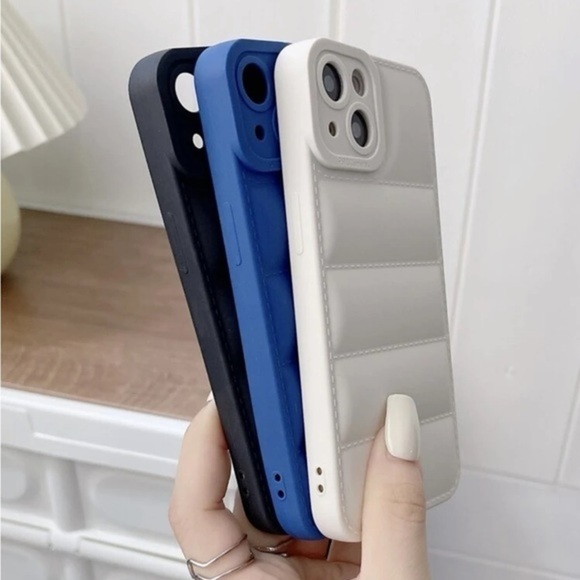⚠️Clearance🫧iPhone 14/Pro/Pro Max/Plus 3pcs Puffer iPhone Case Brand New - Picture 4 of 4